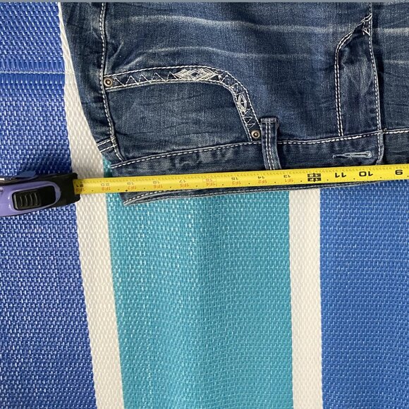 Ariya Jeans Denim Embroidery W16 Shorts - Picture 10 of 10